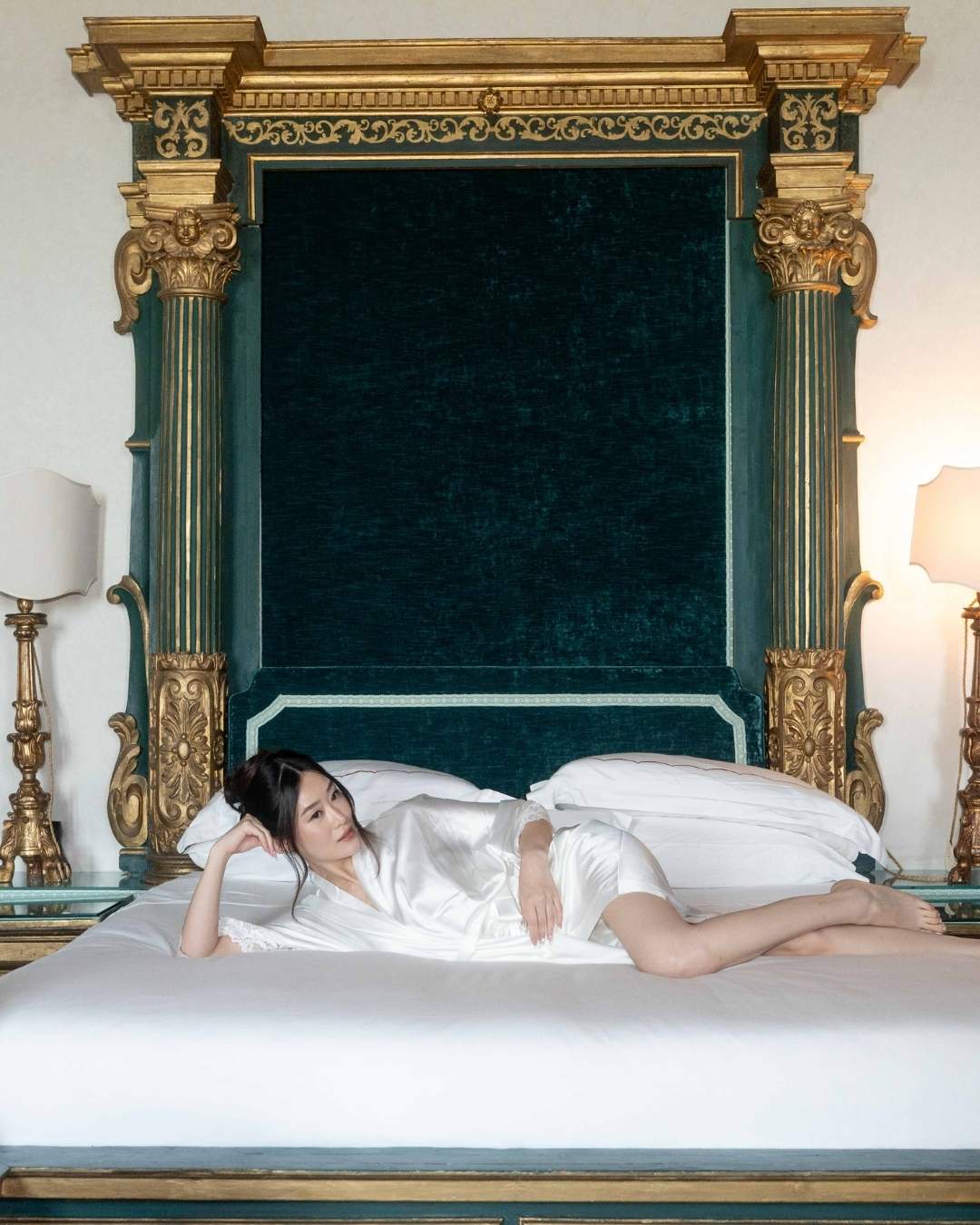 Fashion Halo studio editorial wedding photographer (9)